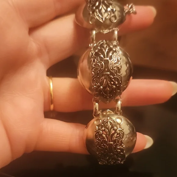 Vintage Silver Filigree Bracelet - Picture 2 of 2